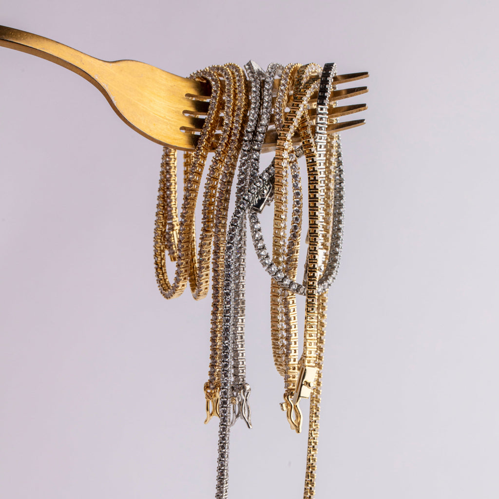 Cynthia Sculptural Necklace & Bracelet Set Gold